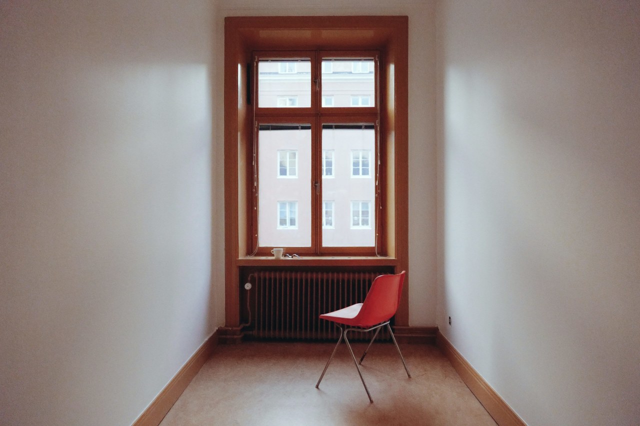 Как выбрать удобный диван для гостиной: советы экспертов 2025