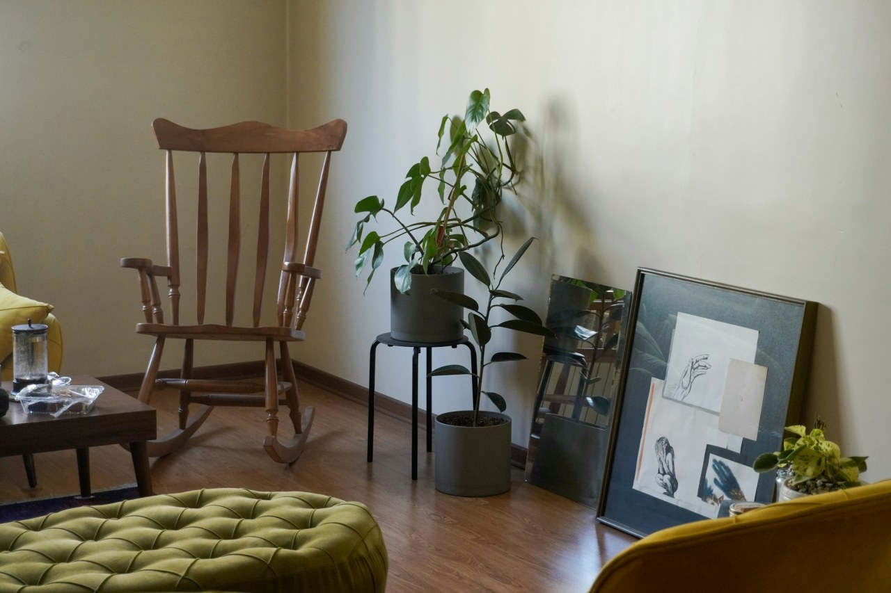 Как выбрать идеальный диван для гостиной: советы и критерии 2025