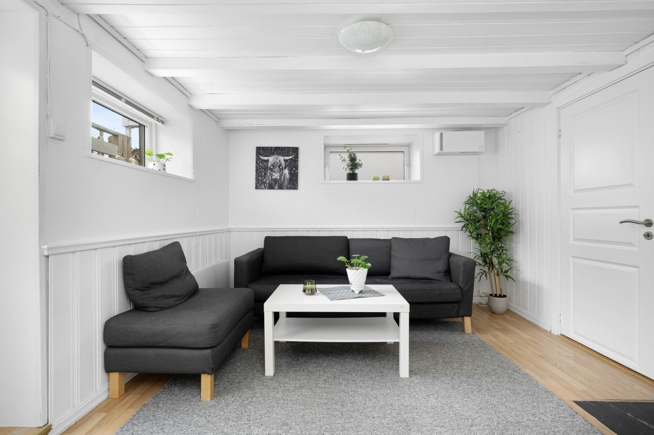 Як організувати простір у гардеробній: ідеї та лайфхаки