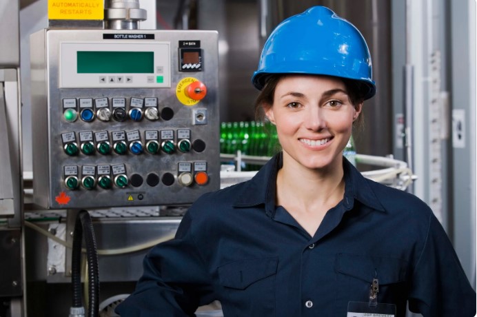 сравнение женских зарплат в польше